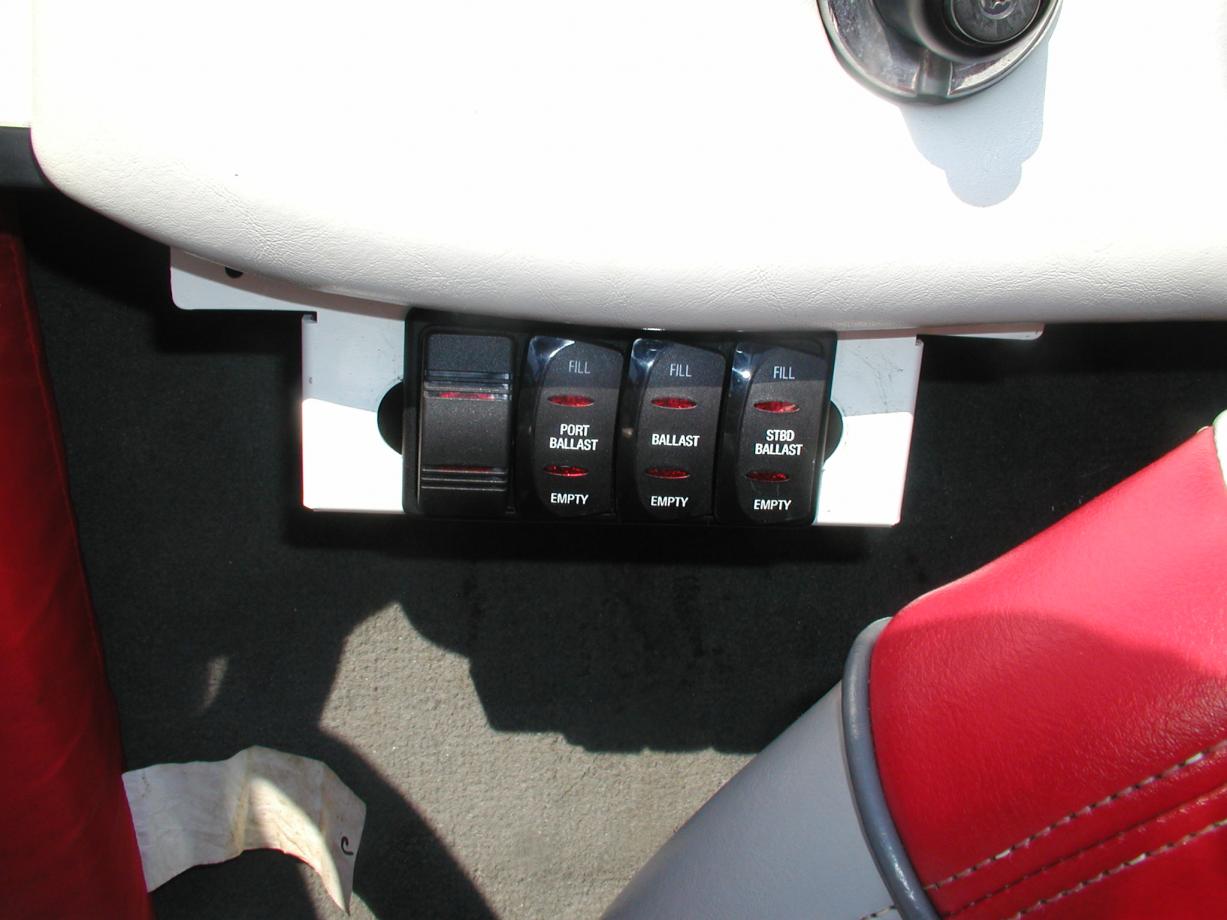 Click image for larger version
Name: Ballast switches.jpg
Views: 2
Size: 89.0 KB
ID: 373963