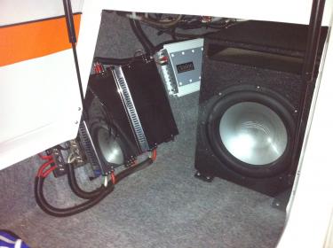 Click image for larger version
Name: stereo.jpg
Views: 1
Size: 16.7 KB
ID: 376210