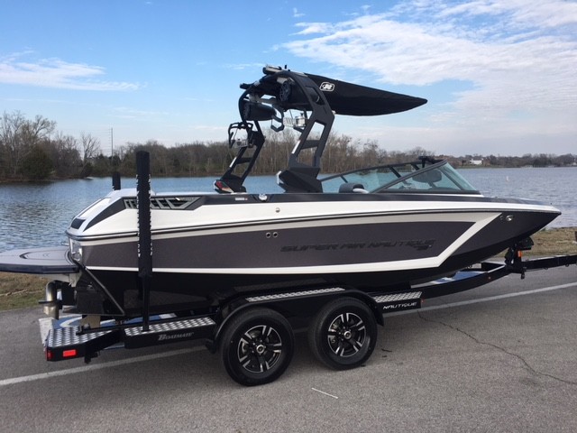 Click image for larger version  Name:	Nautique GS20 1.jpg Views:	1 Size:	80.0 KB ID:	556956