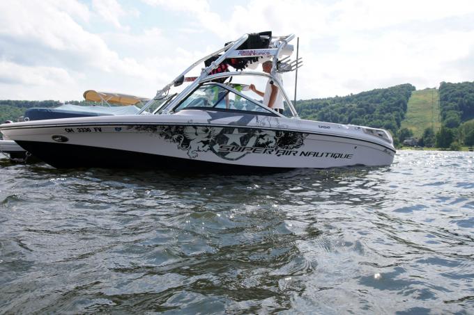 Click image for larger version

Name:	boat from water lower quality.JPG
Views:	223
Size:	59.8 KB
ID:	563032
