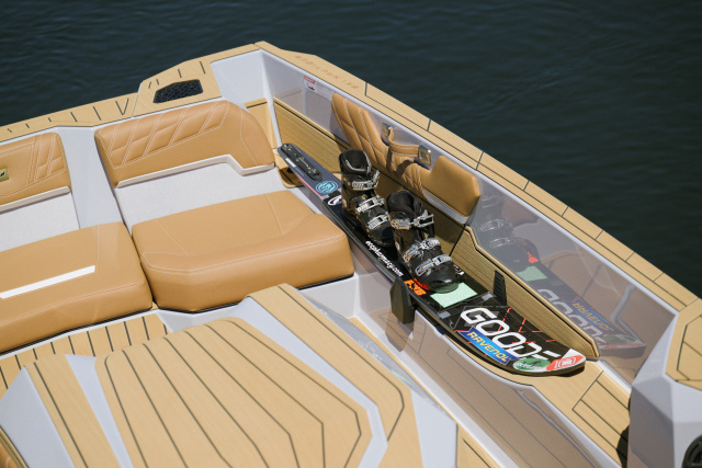 Click image for larger version

Name:	2026_Ski_Nautique_On_Water-33.jpg
Views:	647
Size:	136.4 KB
ID:	684635