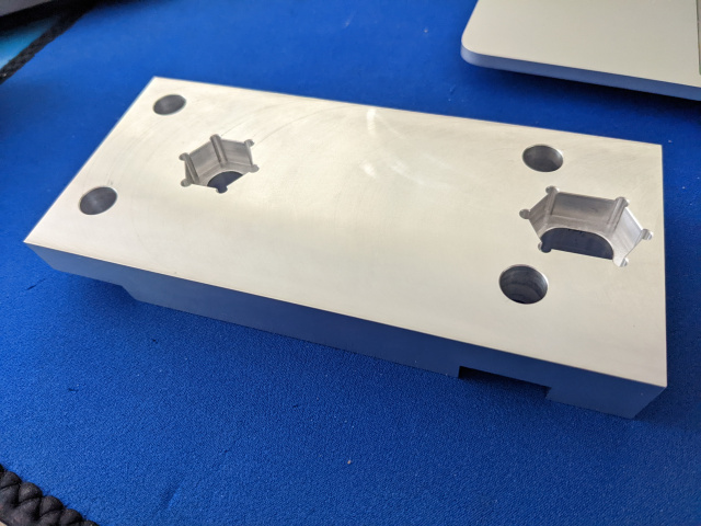 Click image for larger version

Name:	adapter_02.jpg
Views:	27
Size:	116.0 KB
ID:	687511