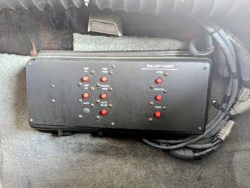 Click image for larger version

Name:	Rear Circuit Breaker Box.jpg
Views:	0
Size:	139.5 KB
ID:	687969