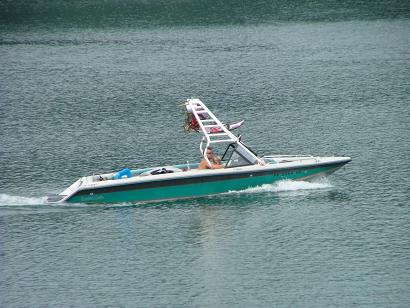 Click image for larger version

Name:	boatpic1.jpg
Views:	1239
Size:	37.6 KB
ID:	354892