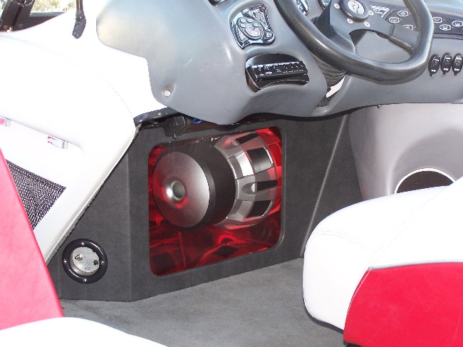 Click image for larger version

Name:	drv_sub_137.jpg
Views:	1631
Size:	73.2 KB
ID:	355025