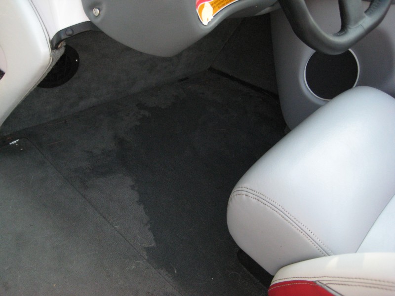 Click image for larger version

Name:	wetspot1.jpg
Views:	1838
Size:	84.9 KB
ID:	355072