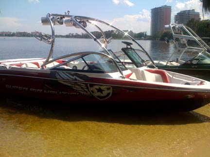 Click image for larger version

Name:	my_09_nauti.jpg
Views:	2940
Size:	36.0 KB
ID:	355141