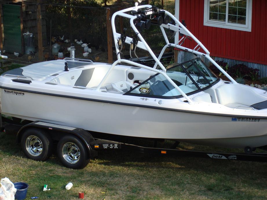 Click image for larger version

Name:	boat2_852.jpg
Views:	1315
Size:	126.3 KB
ID:	355591