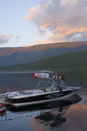 Click image for larger version

Name:	216_at_sunset.jpg
Views:	1507
Size:	47.0 KB
ID:	355726