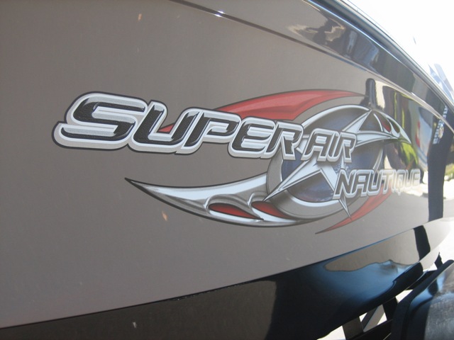 Click image for larger version

Name:	nautique_08_022.jpg
Views:	803
Size:	67.2 KB
ID:	355753