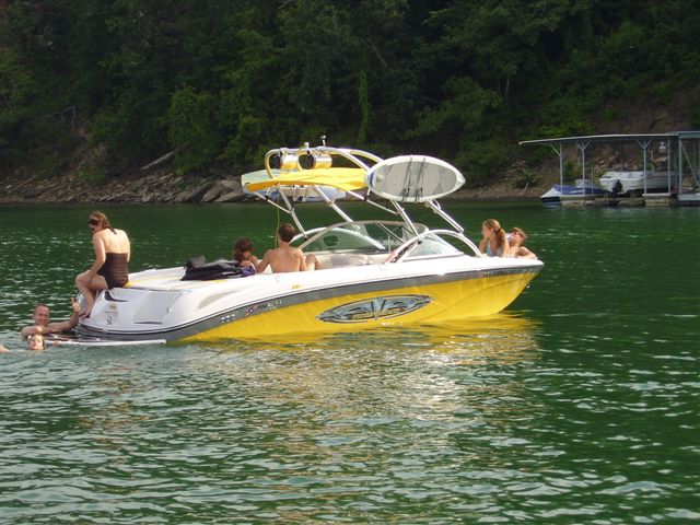 Click image for larger version

Name:	2005_yellow_211te_164.jpg
Views:	502
Size:	80.9 KB
ID:	355815