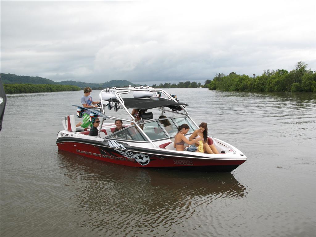 Click image for larger version

Name:	nautique_owners_08_053__large_.jpg
Views:	3064
Size:	101.9 KB
ID:	355980