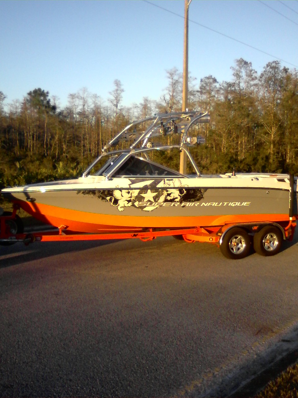 Click image for larger version

Name:	boat__blu_and_daisy_004_111.jpg
Views:	3053
Size:	293.1 KB
ID:	356103