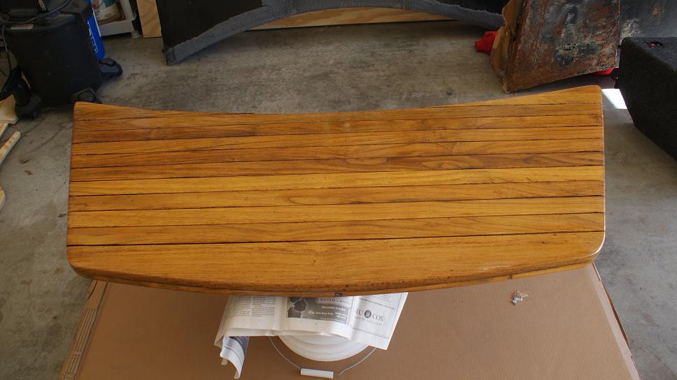 Click image for larger version

Name:	teak_1st_coat_wet2.jpg
Views:	1741
Size:	99.3 KB
ID:	356114
