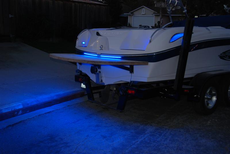 Click image for larger version

Name:	ss_boatgloback.jpg
Views:	969
Size:	48.0 KB
ID:	356182