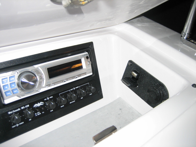 Click image for larger version

Name:	210_radio_007.jpg
Views:	1475
Size:	133.8 KB
ID:	356347