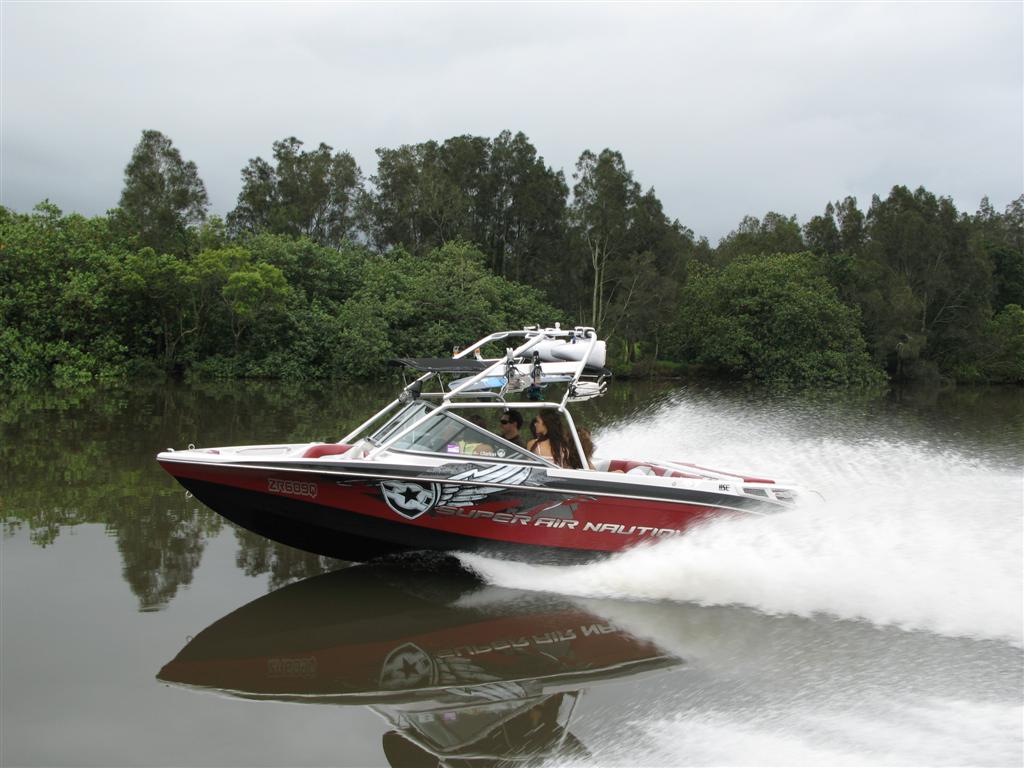 Click image for larger version

Name:	nautique_owners_08_011__large_.jpg
Views:	3458
Size:	101.2 KB
ID:	356353