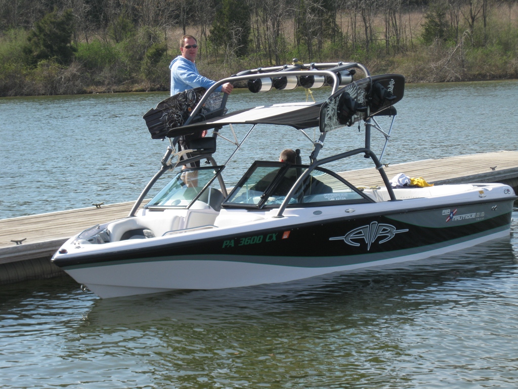 Click image for larger version

Name:	lake_1_205.jpg
Views:	448
Size:	435.6 KB
ID:	356729