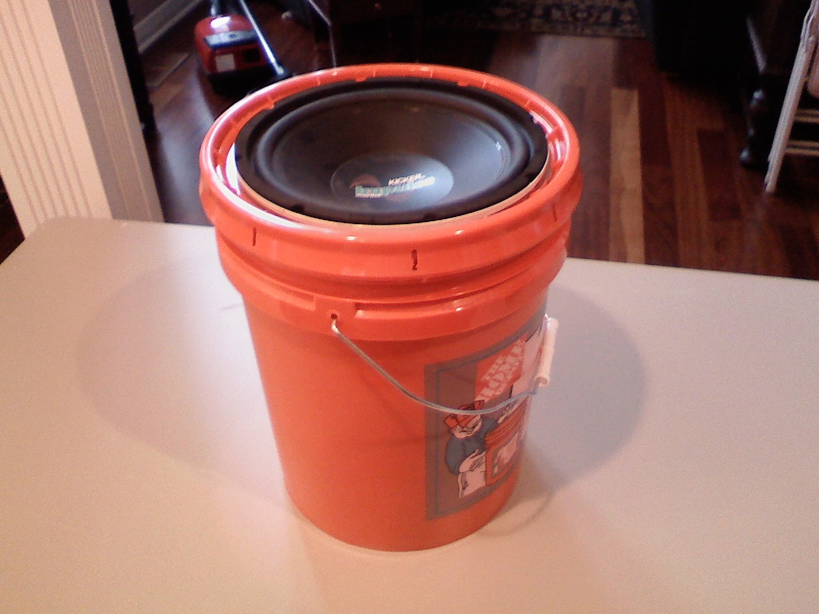 Click image for larger version

Name:	home_depot_sub_enclosure_1.jpg
Views:	1869
Size:	883.7 KB
ID:	357050