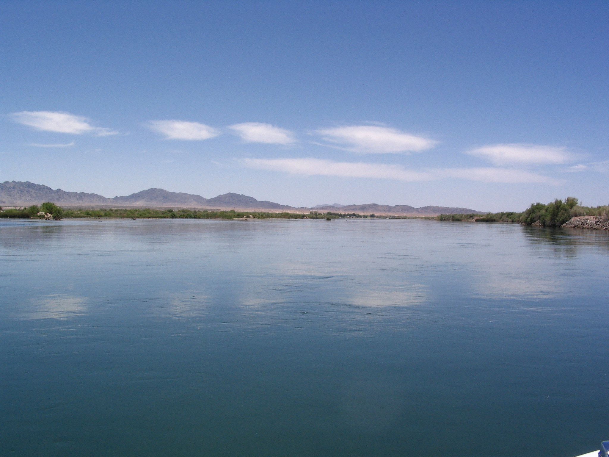 Click image for larger version

Name:	river_-_may_2007_218_205.jpg
Views:	368
Size:	569.0 KB
ID:	357104