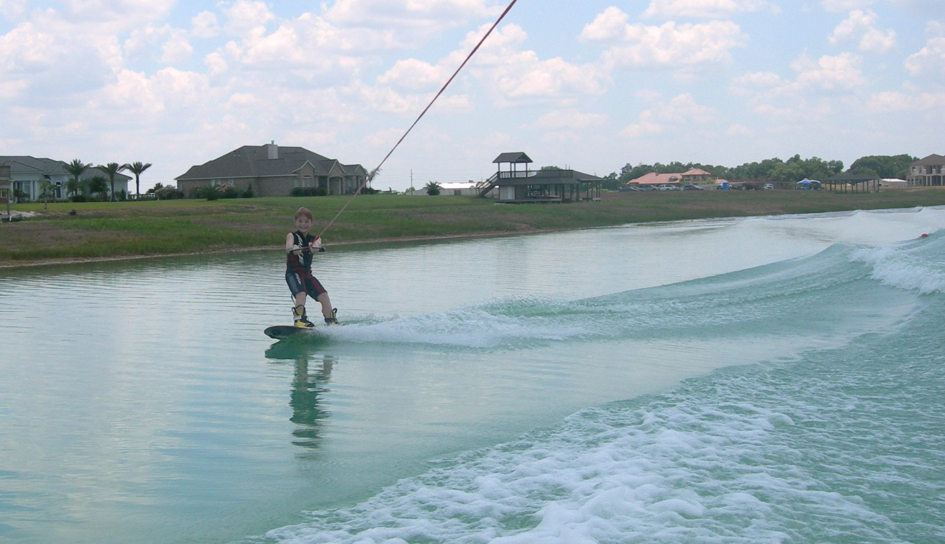 Click image for larger version

Name:	second_day_on_wakeboard.jpg
Views:	463
Size:	303.3 KB
ID:	357172