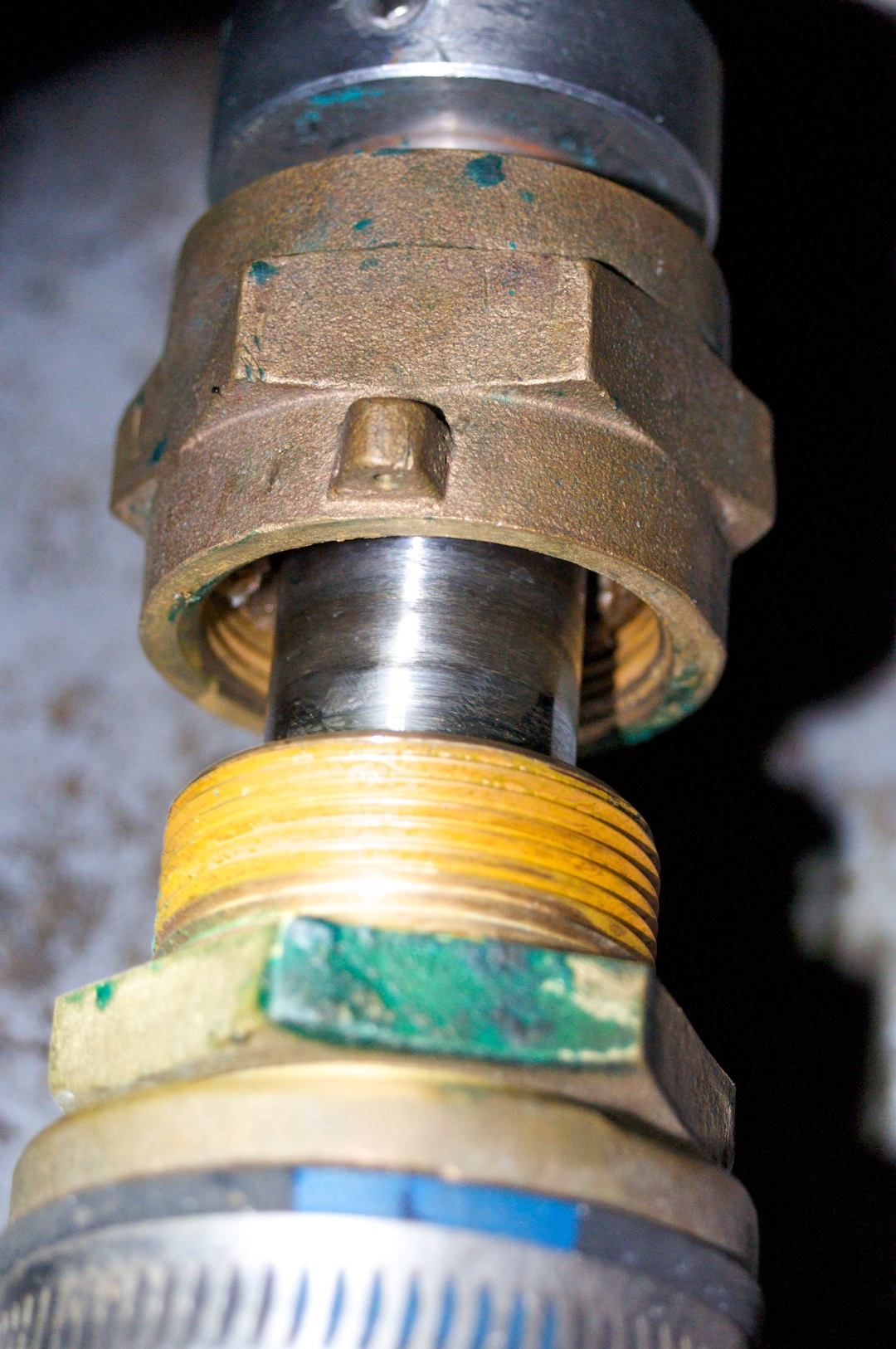 Click image for larger version

Name:	shaftnut.jpg
Views:	408
Size:	516.5 KB
ID:	357232