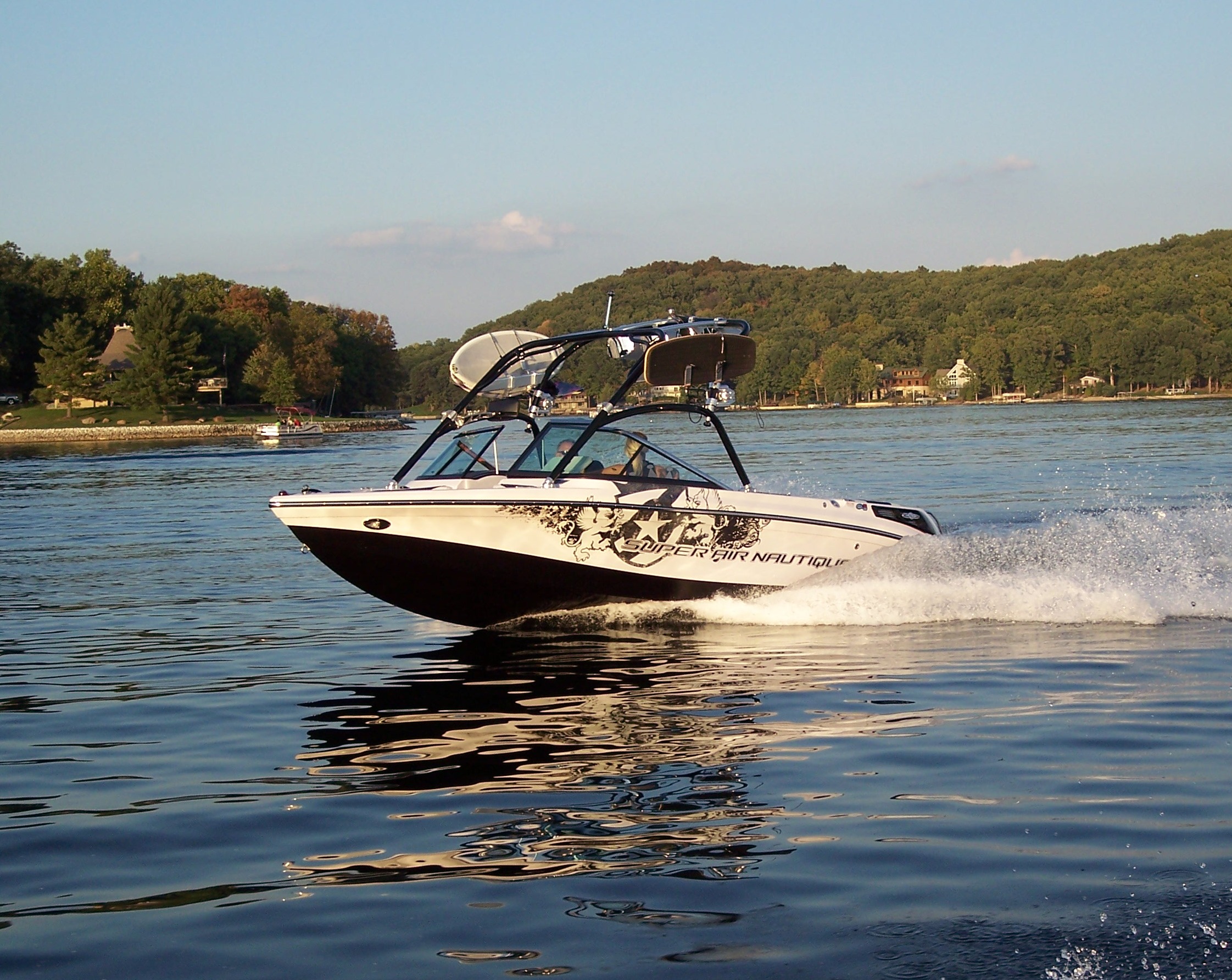 Click image for larger version

Name:	boat3_113.jpg
Views:	854
Size:	938.8 KB
ID:	357353