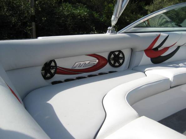 Click image for larger version

Name:	red-widebody2.jpg
Views:	764
Size:	32.0 KB
ID:	357358