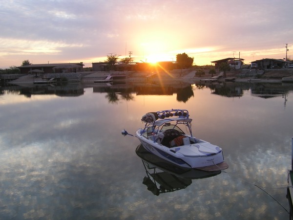 Click image for larger version

Name:	october_river_2009__023.jpg
Views:	697
Size:	52.4 KB
ID:	359004