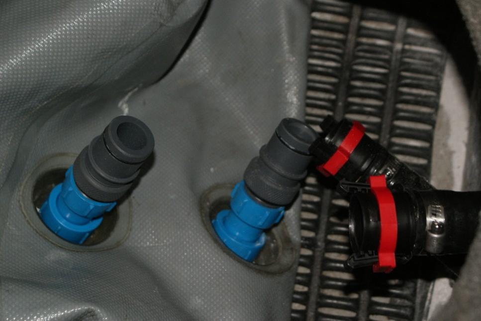 Click image for larger version

Name:	Ski locker with quick connects.jpg
Views:	1261
Size:	60.3 KB
ID:	360071