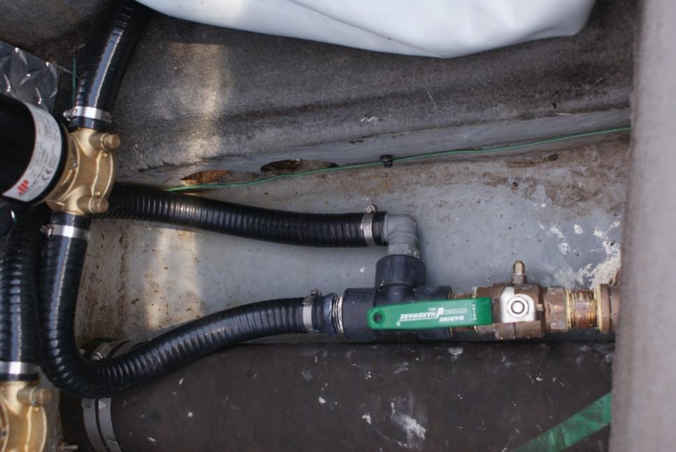 Click image for larger version

Name:	Manifold2.jpg
Views:	549
Size:	71.9 KB
ID:	360317