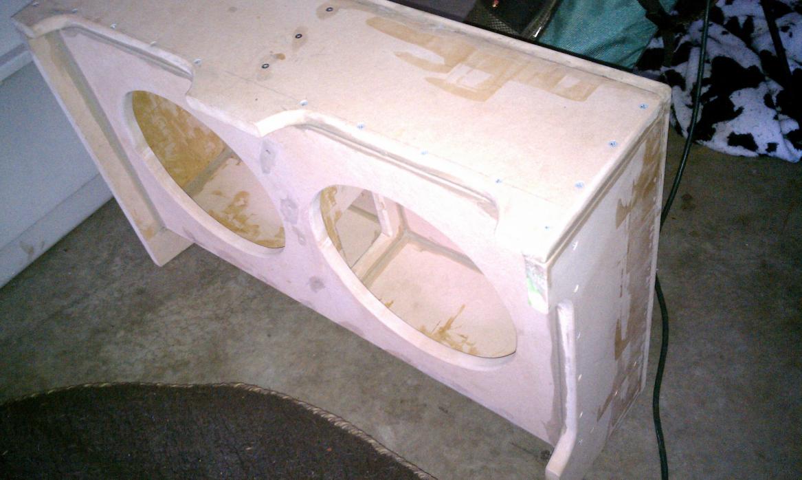 Click image for larger version

Name:	work and sub box droid 029.jpg
Views:	779
Size:	96.2 KB
ID:	360376