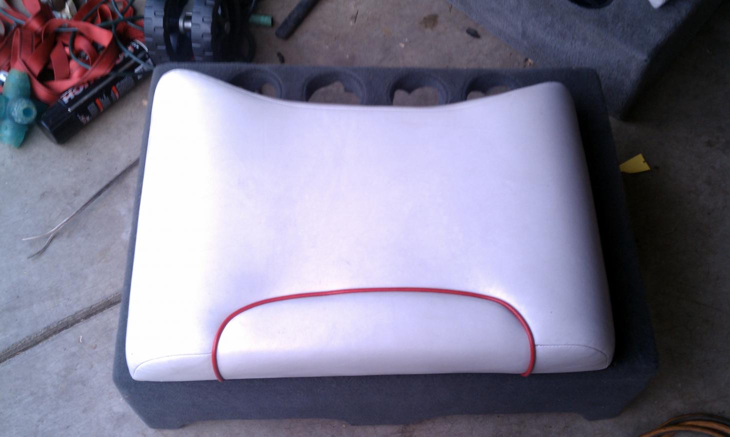 Click image for larger version

Name:	work and sub box droid 032.jpg
Views:	802
Size:	87.1 KB
ID:	360378