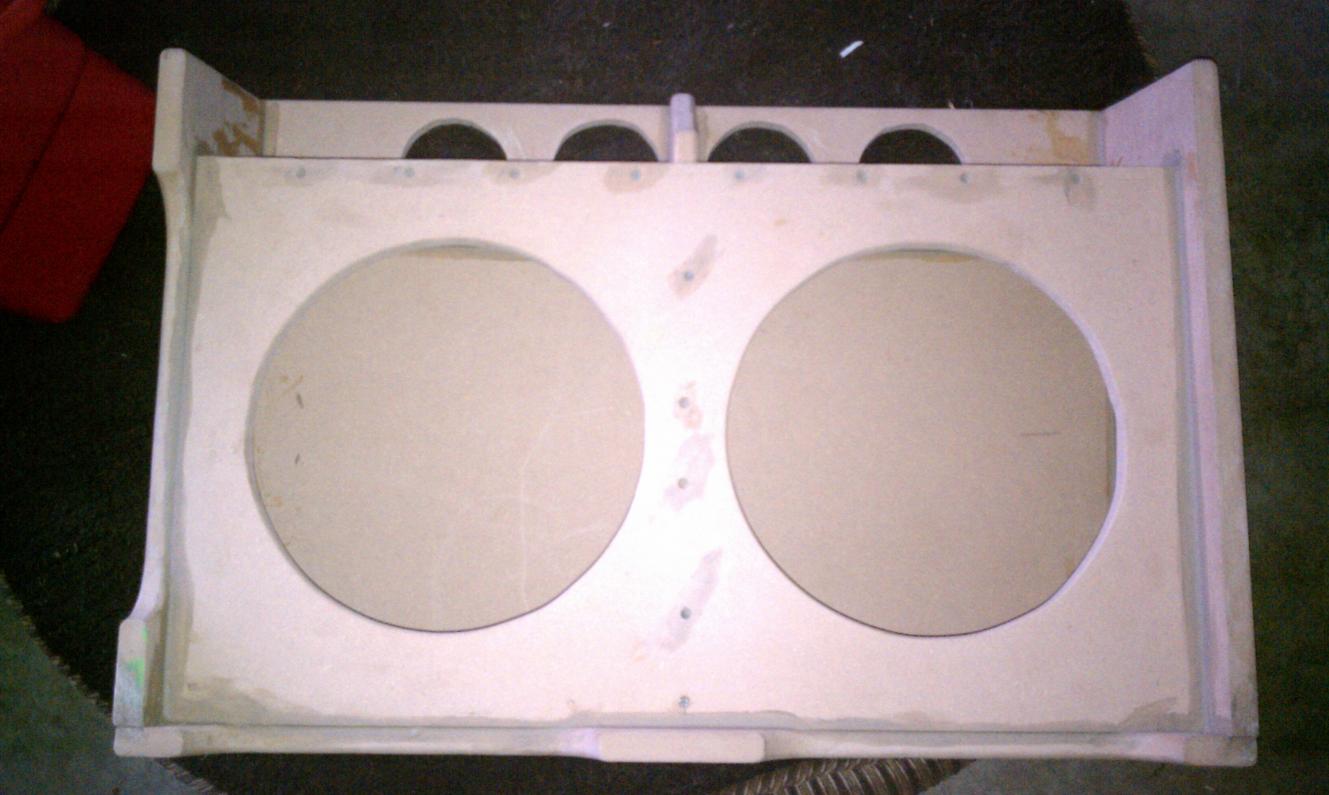 Click image for larger version

Name:	work and sub box droid 027.jpg
Views:	770
Size:	97.3 KB
ID:	360380