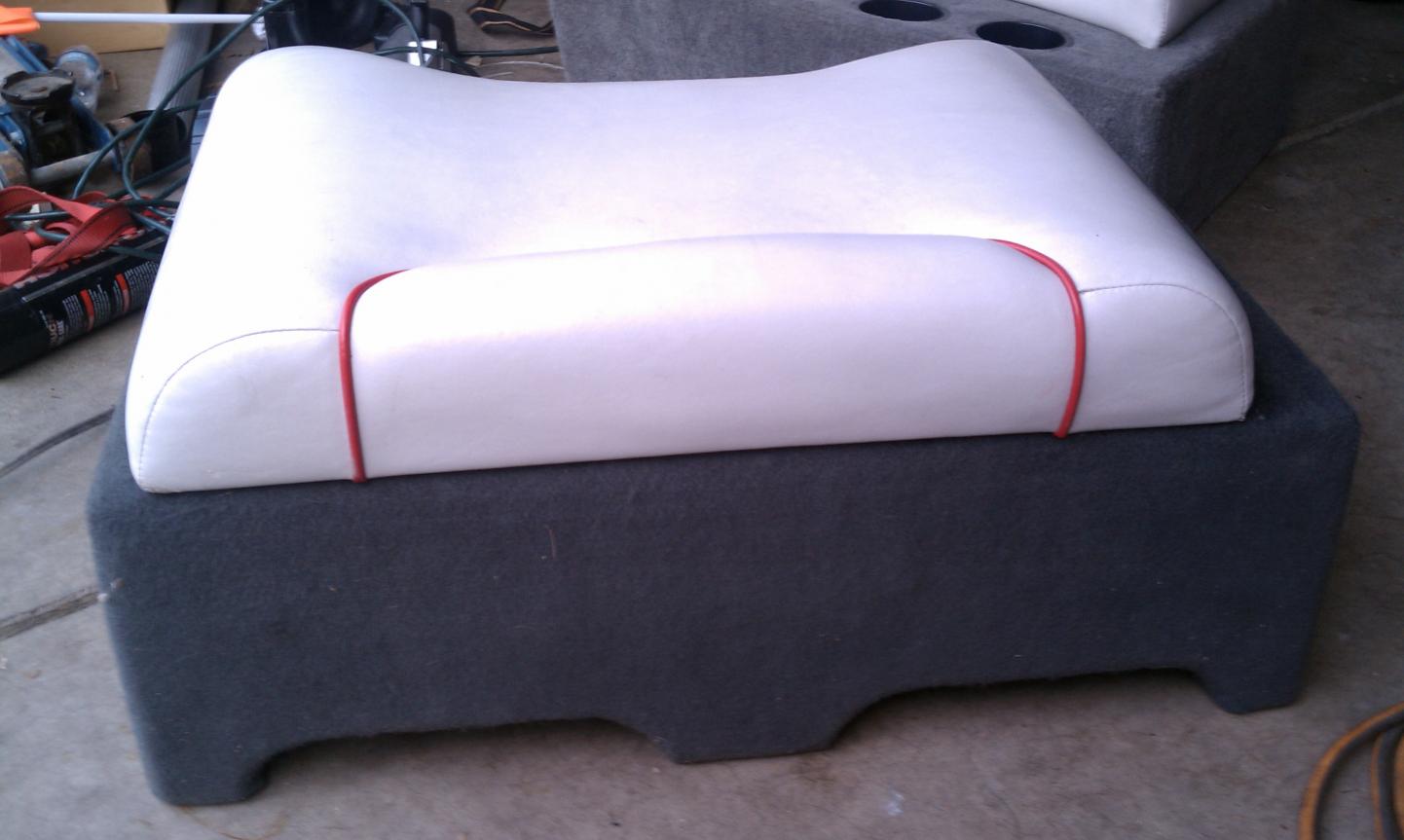 Click image for larger version

Name:	work and sub box droid 031.jpg
Views:	807
Size:	87.8 KB
ID:	360381