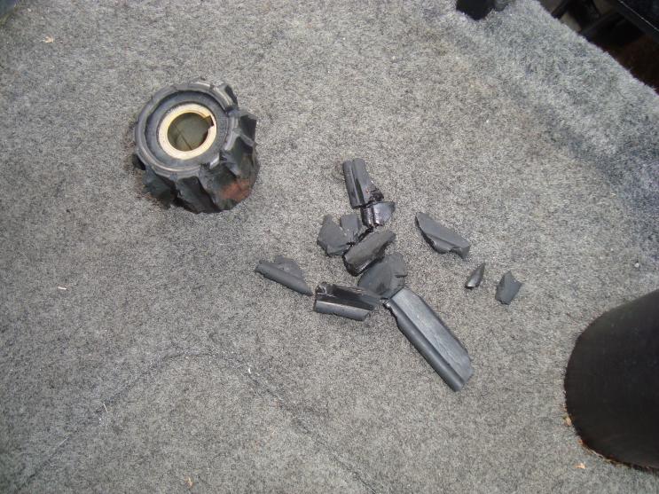 Click image for larger version

Name:	1996 Ski Nautique 051.jpg
Views:	289
Size:	95.9 KB
ID:	361269