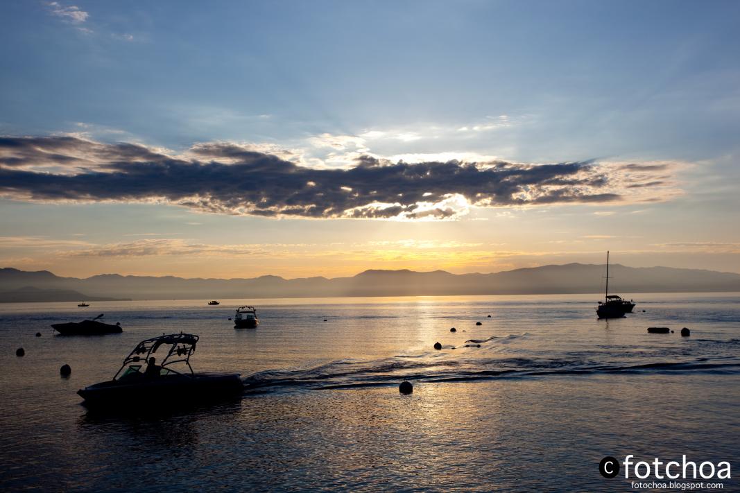 Click image for larger version

Name:	TahoeNatiqueSunrise.jpg
Views:	270
Size:	94.3 KB
ID:	361428