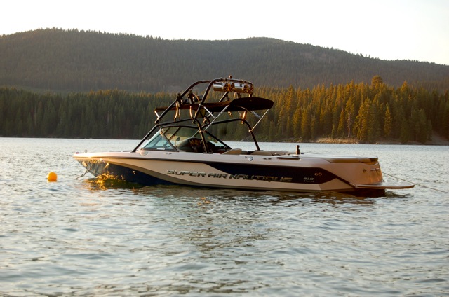Click image for larger version

Name:	Vanessa Sunset.jpg
Views:	239
Size:	88.9 KB
ID:	363312