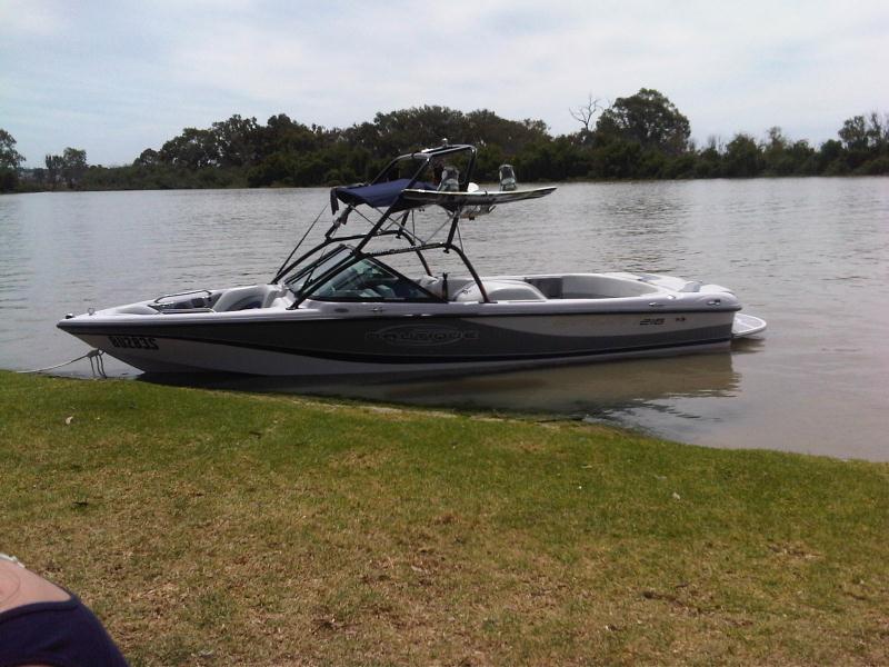 Click image for larger version

Name:	2003 216 sport in water.jpg
Views:	171
Size:	74.2 KB
ID:	363316