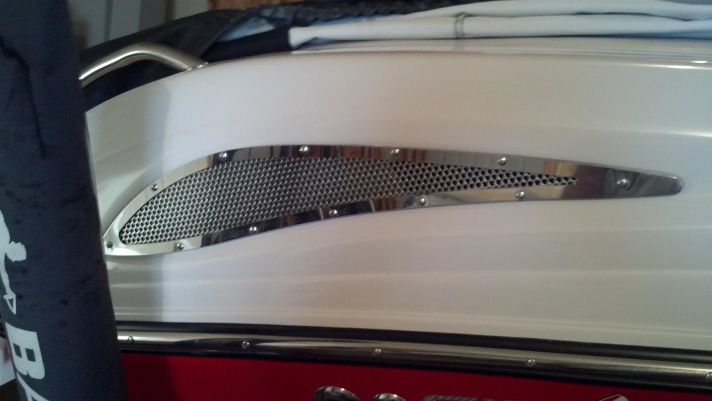 Click image for larger version

Name:	boat vent 1.jpg
Views:	318
Size:	91.5 KB
ID:	363634