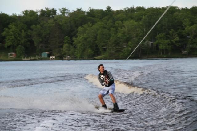 Click image for larger version

Name:	big wake ryan2.jpg
Views:	1237
Size:	44.3 KB
ID:	363734