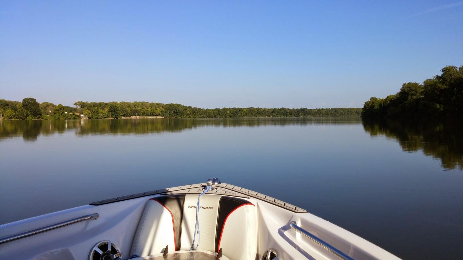 Click image for larger version

Name:	River.jpg
Views:	258
Size:	88.8 KB
ID:	368801