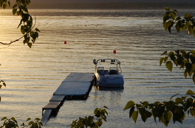 Click image for larger version

Name:	boat22.jpg
Views:	1787
Size:	158.5 KB
ID:	370102