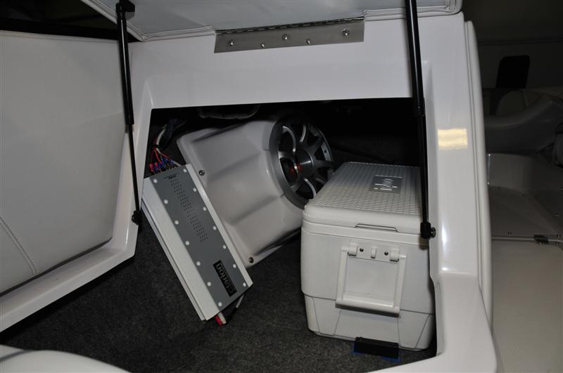 Click image for larger version

Name:	stereo_start_a__medium_.jpg
Views:	837
Size:	49.4 KB
ID:	370616