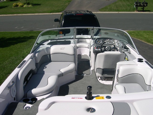 Click image for larger version

Name:	nautiqu211_2.jpg
Views:	513
Size:	87.3 KB
ID:	371003