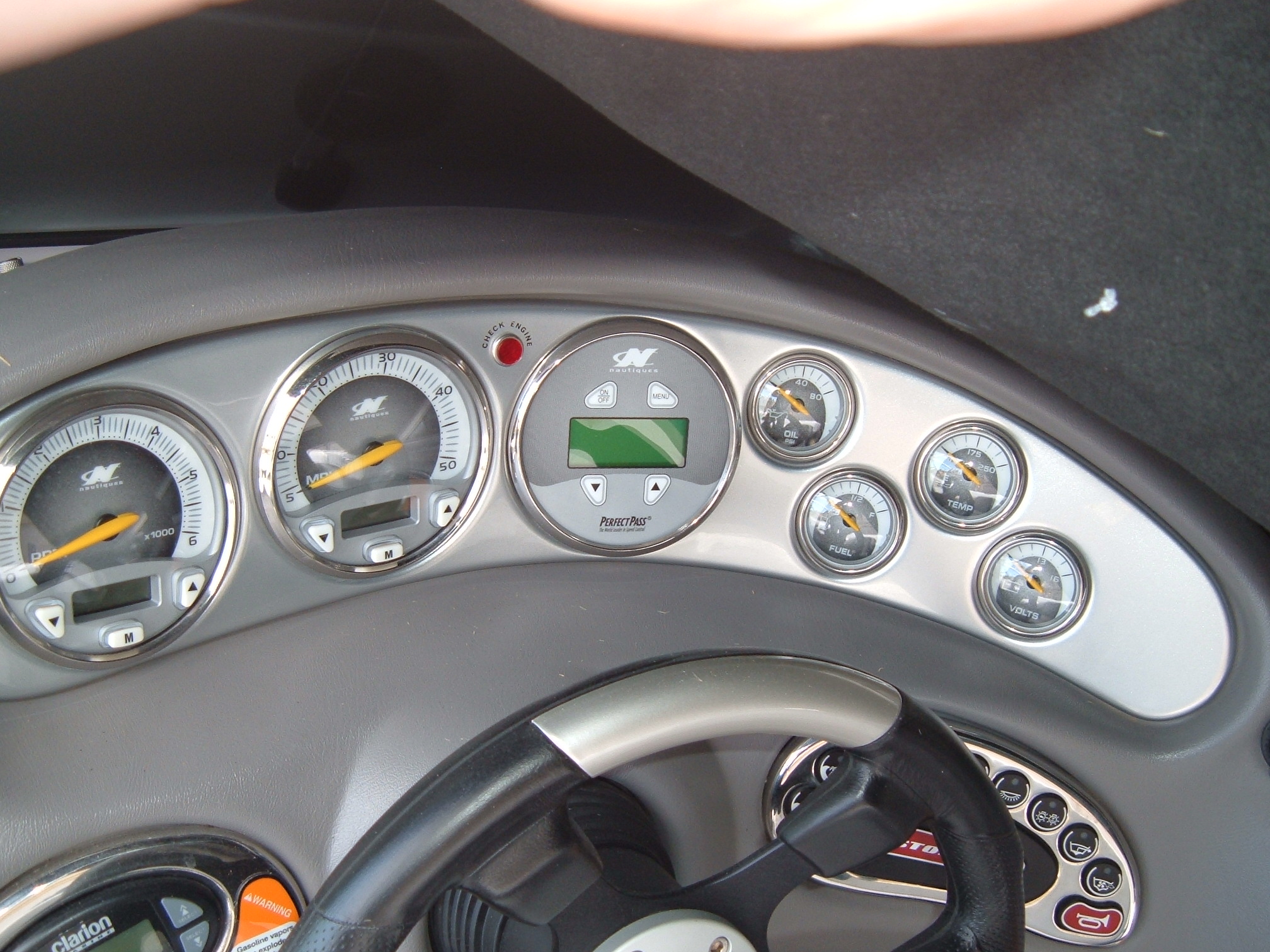 Click image for larger version

Name:	06_nautique_camo_006.jpg
Views:	2254
Size:	751.2 KB
ID:	371221