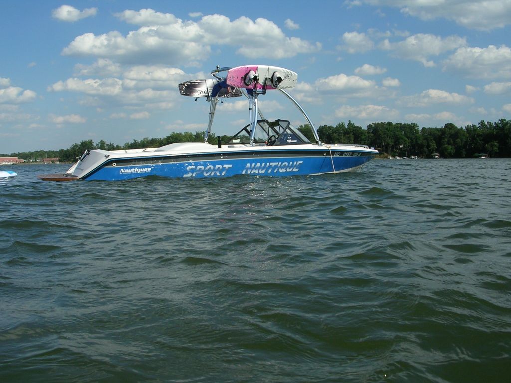 Click image for larger version

Name:	93_sport_nautique.jpg
Views:	1288
Size:	153.9 KB
ID:	371238