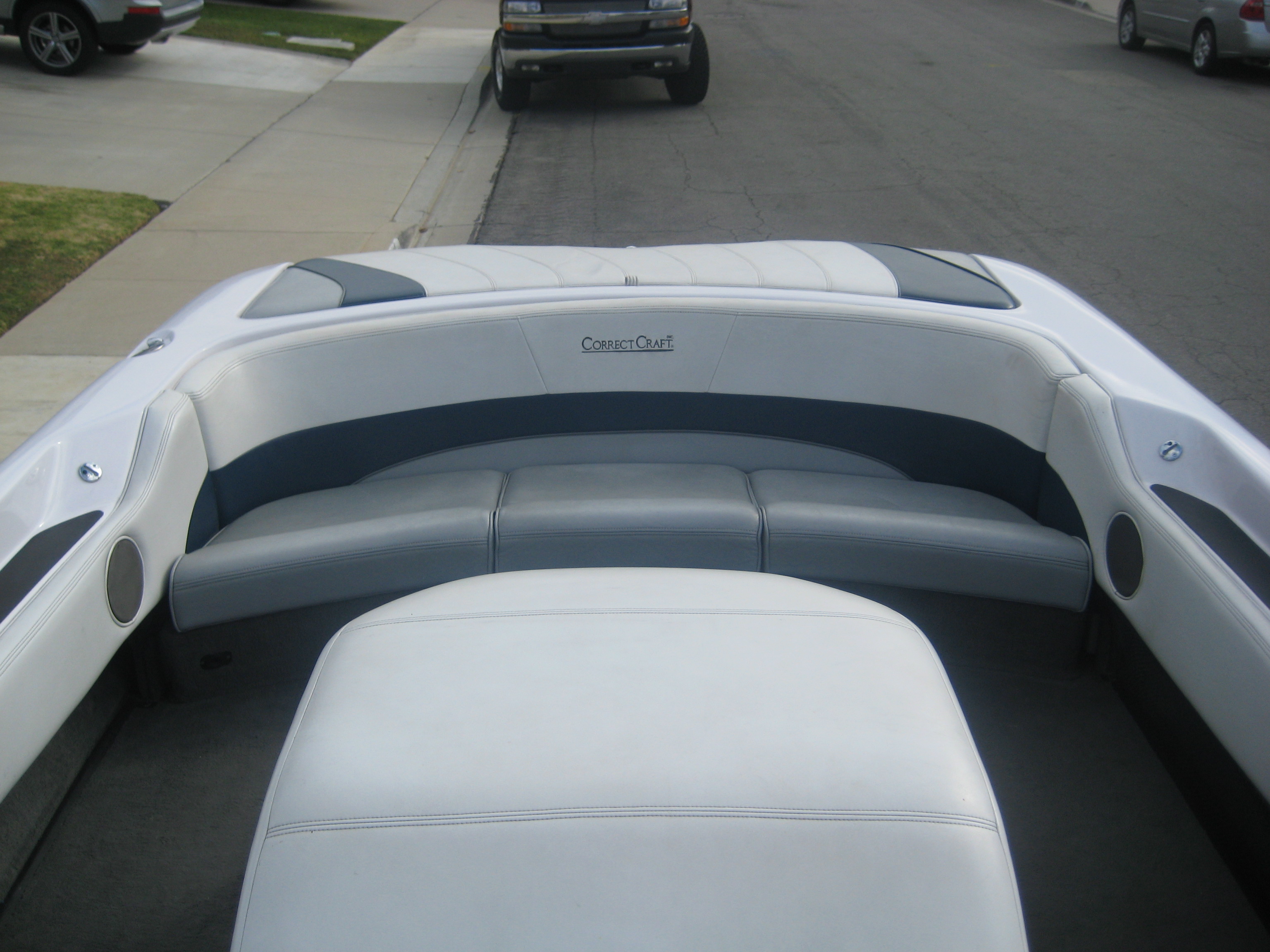 Click image for larger version

Name:	nautique_011_188.jpg
Views:	2591
Size:	1.20 MB
ID:	371814