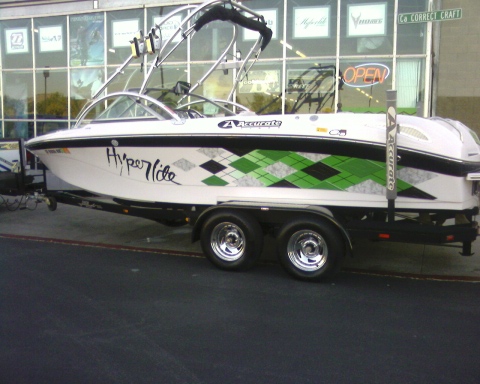 Click image for larger version

Name:	boat_330.jpg
Views:	1061
Size:	85.8 KB
ID:	371869