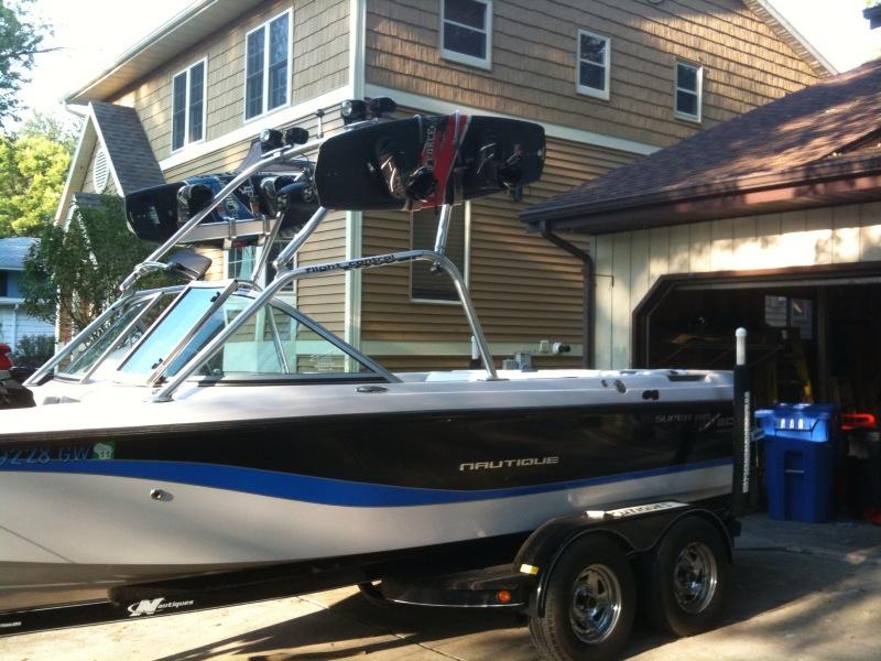Click image for larger version

Name:	boat5_109.jpg
Views:	381
Size:	81.7 KB
ID:	372230
